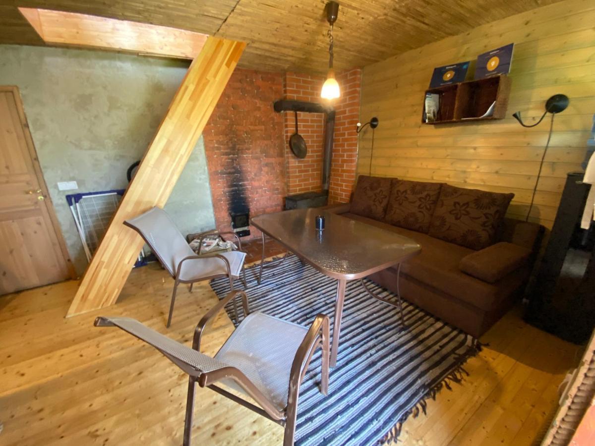 Mooni Cottage 페르누 외부 사진