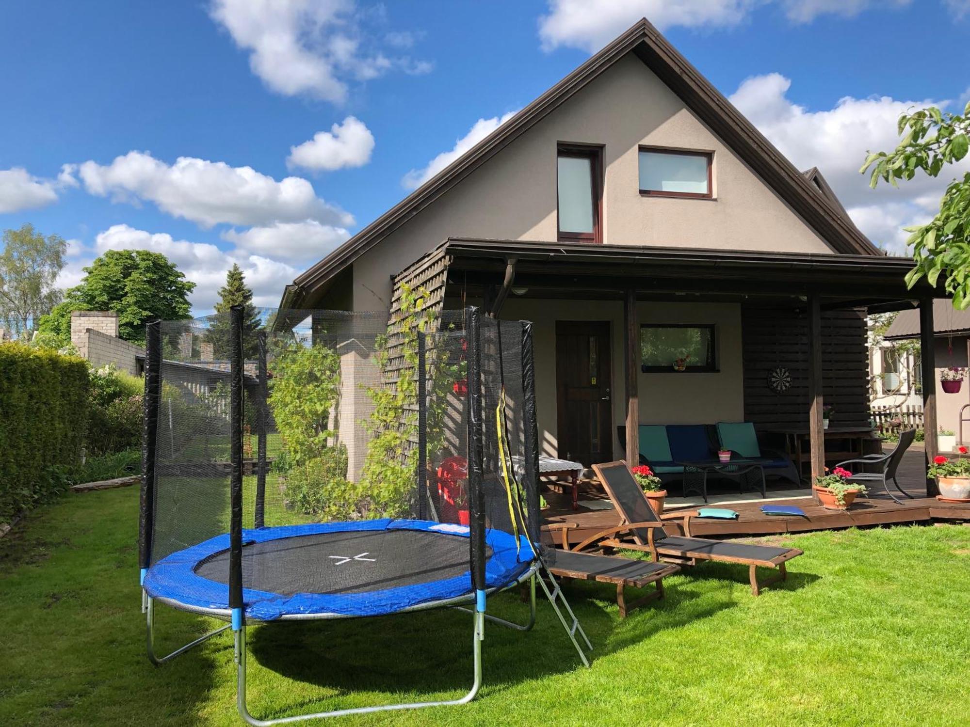 Mooni Cottage 페르누 외부 사진